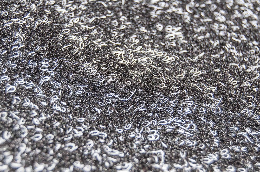 Автомобильный ковролин Сarlight granule 0100, чёрный, 2,02.м